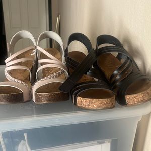 Size 9 blowfish wedge black